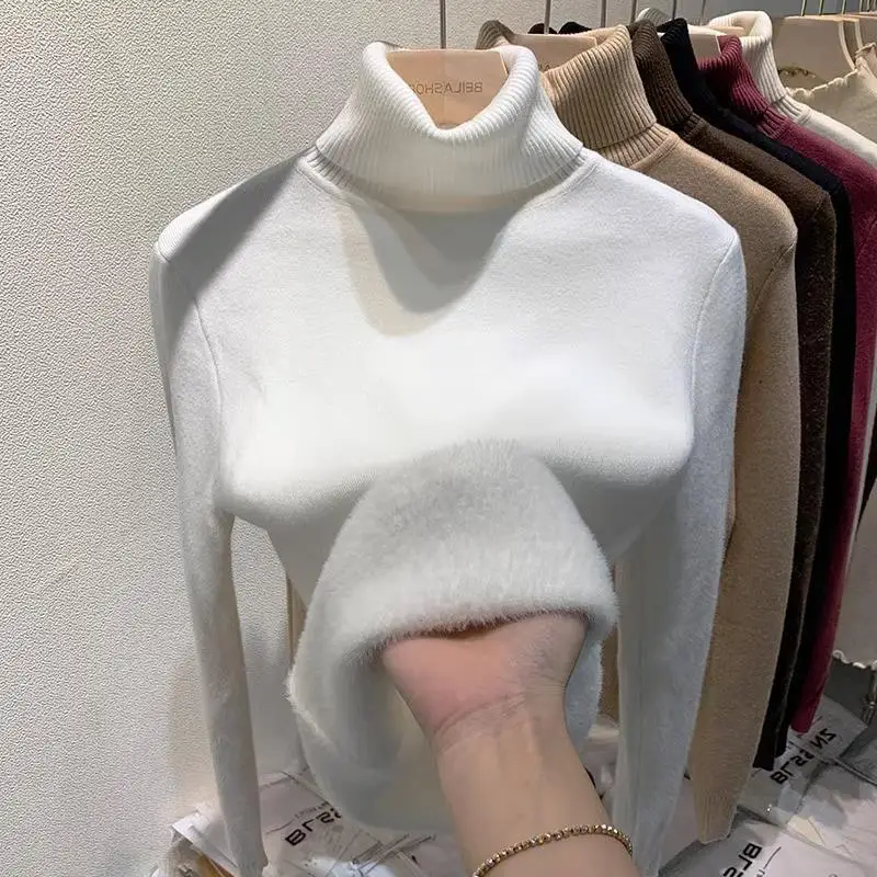 

Women's Turtleneck Sweater Winter 2025 Retro Velvet Lining Thickened Inner Wear Thermal Knitted Bottoming Shirt Pullover Sweater