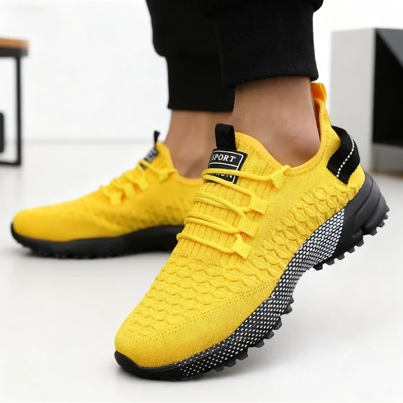 أحذية رجالية 2025 رائجة البيع أحذية رياضية متماسكة صفراء خفيفة الوزن شبكية غير قابلة للانزلاق أحذية رياضية مريحة للجري في الهواء الطلق
