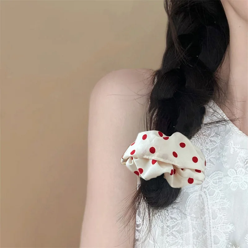 Thumbnail 4 - #18 Trending Scrunchie Hair Ties Right Now