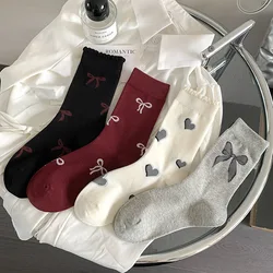 Autumn Winter New Bowknot Individuality Cute Socks Cotton Middle Tube Lovers Women Socks Ventilate Casual Designer Socks