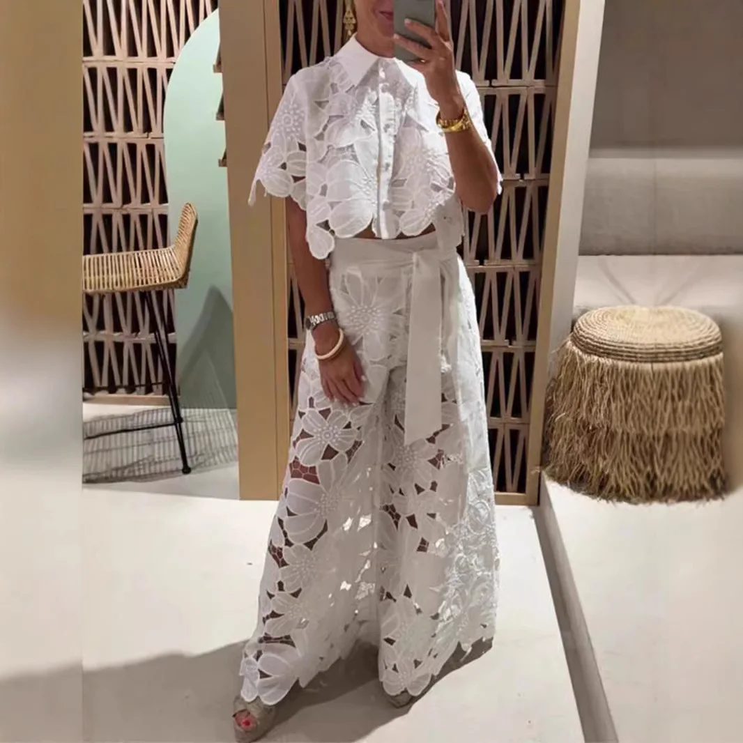 

Women Lace Hook Flower Hollow Two Piece Sets Elegant Summer Solid Turn-down Collar Half-sleeved Crop Top And Wide-leg Pants Set