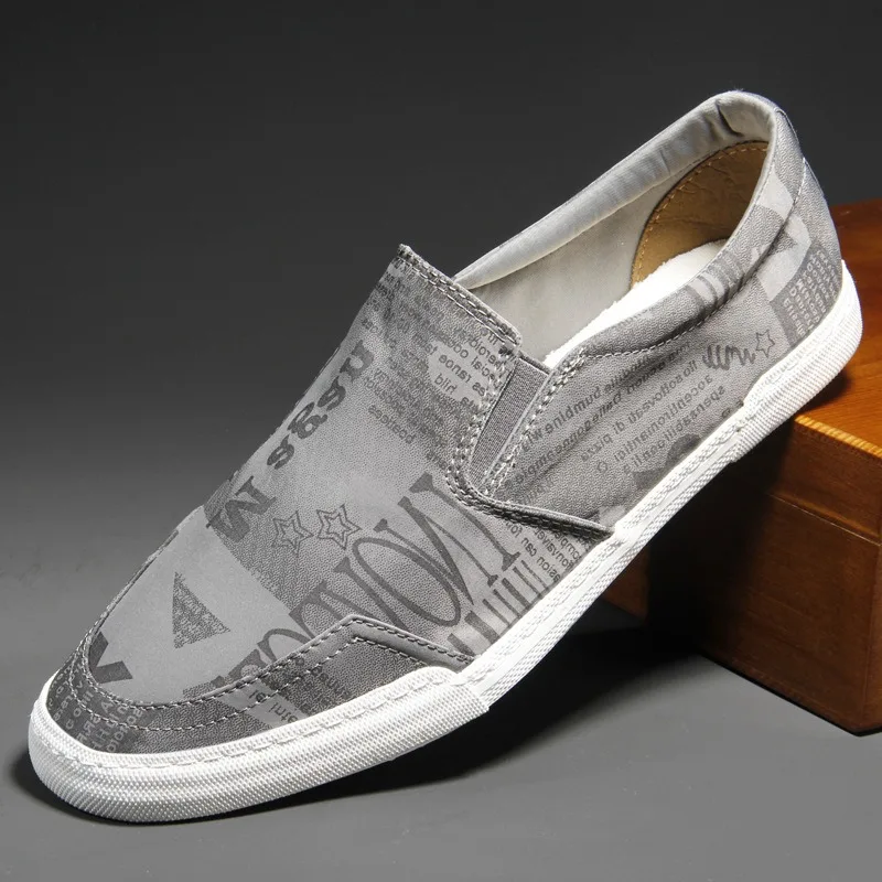 

Неглубокие дышащие лоферы без шнуровки, уличная прогулочная парусиновая обувь на весну и осень, мужская повседневная обувь, модная мужская спортивная обувь на плоской подошве с шитьем