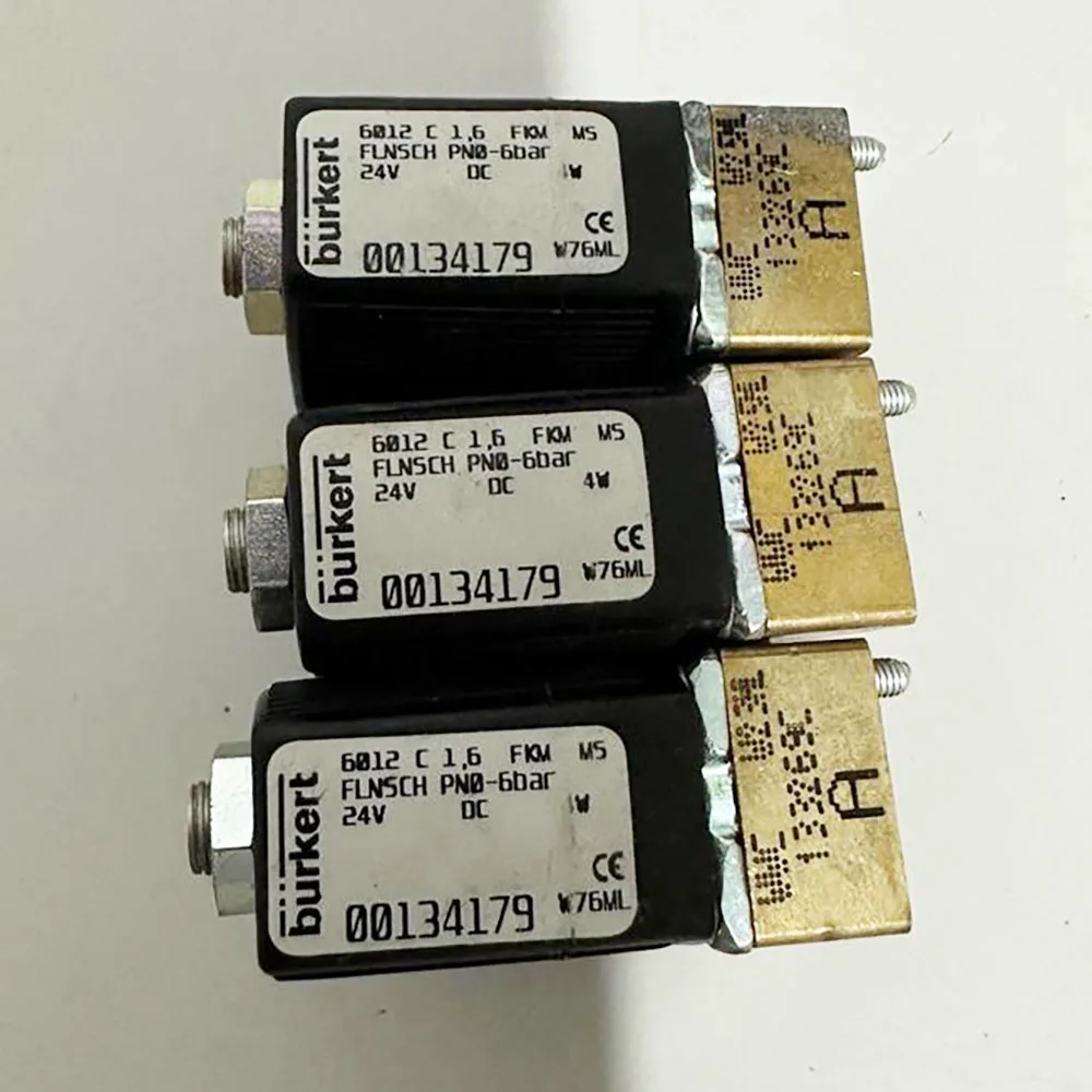 

00134179 solenoid valve 6012 three-way 24VDC 4.0W BURKER micro