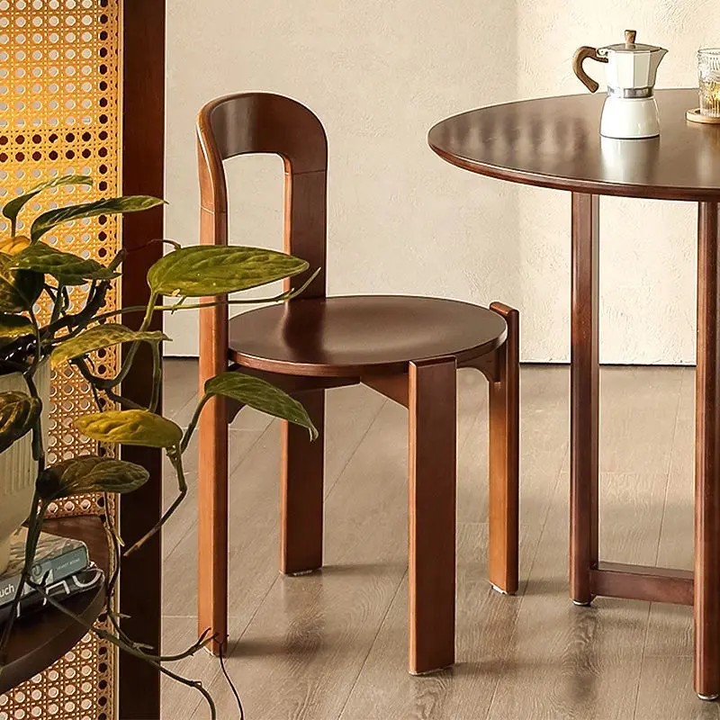 Sedia da pranzo nordica in legno massello, sedia da scrivania con schienale per famiglia, soggiorno retrò, piccolo appartamento, sedia in dopamina ispessita