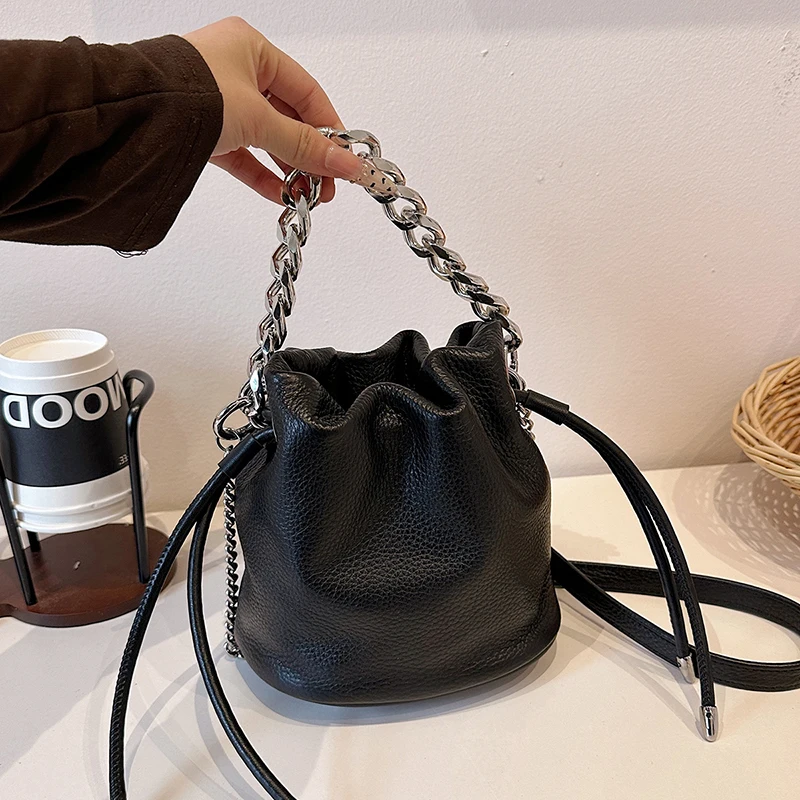 Genuine Leather Mini Bucket Bag for Women Drawstring Crossbody Bag with Thick Chain Strap Casual Shoulder Purse for Streetwear