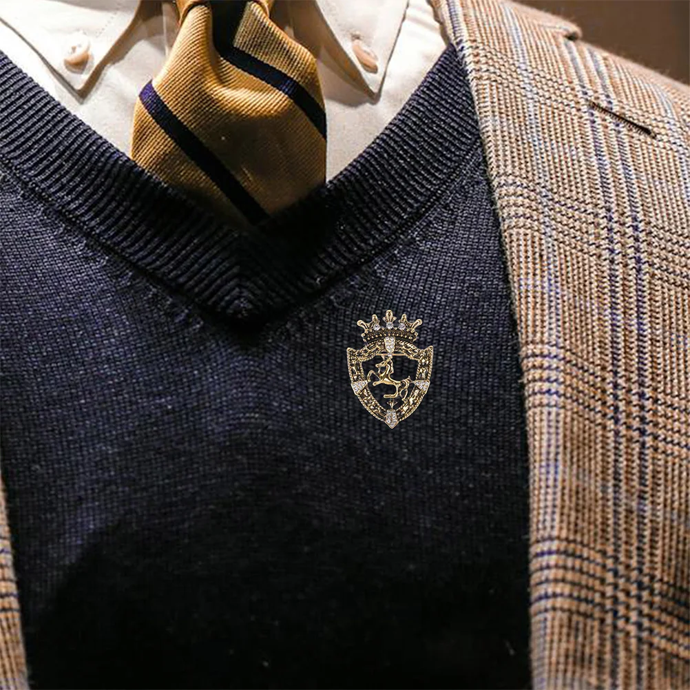 2 قطعة بروش التاج للرجال حجر الراين التلبيب دبوس سبائك الزنك درع الحصان شارة الملابس حلية حفل زفاف التبعي خمر #1