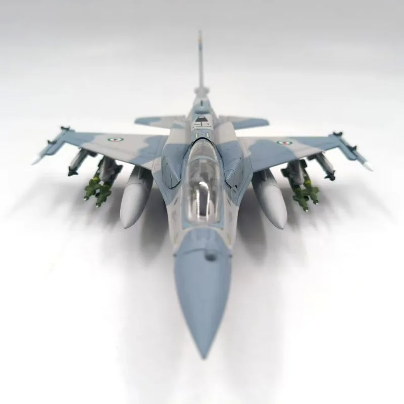 1; 72 نموذج محاكاة سبيكة مقاتلة محاكاة مقاتلة التمويه رسمت الانتهاء الراقية نموذج جمع الحلي