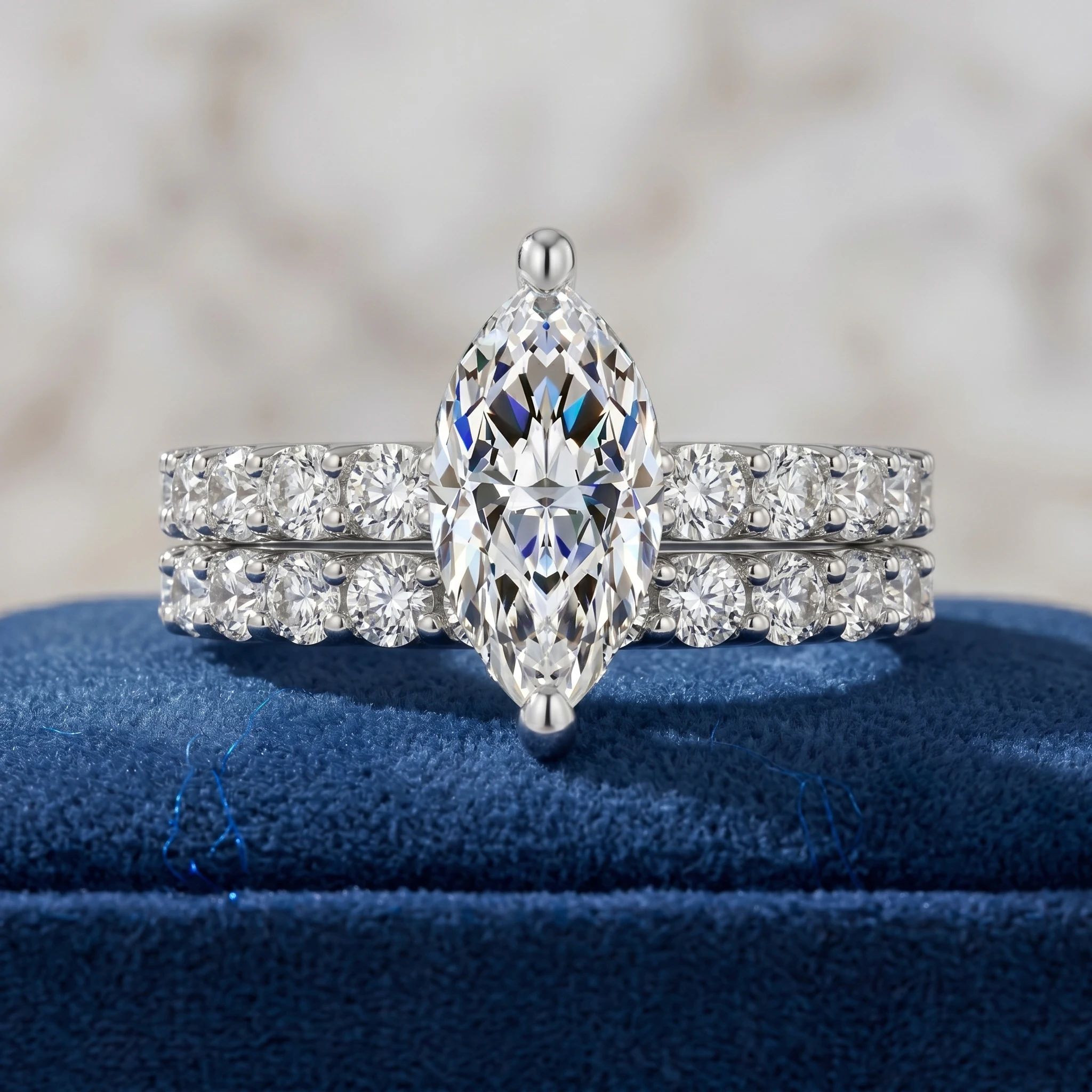 S925 Sterling Silber 5 Karat Birnenförmiger Moissanit-Ring-Set für Damen, Solitär-Tropfen-Moissanit-Verlobungsring mit passendem Pavé-Ehering, luxuriöses Brautschmuck-Geschenk für Valentinstag, Jahrestag, Geburtstag – Detail 2