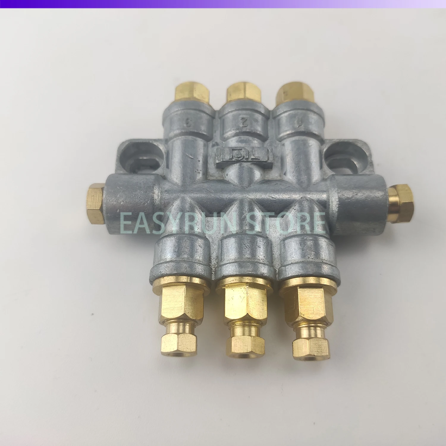 Detective Volumetric GreaseOil Distributor/Separator Valve/Divider 3 Outlets For/ML1200 Oil Outlet Distribution Valve