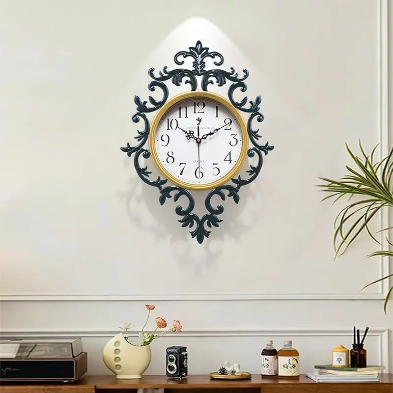 

Zml restaurant clock wall clock modern minimalist living room home wall mounted bedroom silent wall clock