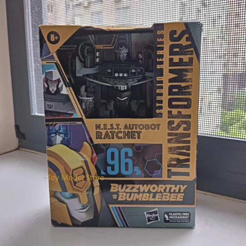Figura de Acción Transformers Mecha Studio Series SS-96BB Ratchet G1 - Robot Deformable de Anime, Modelo Coleccionable, Juguete de Regalo