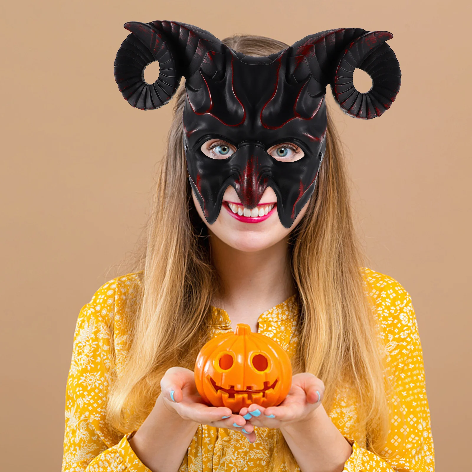 

Bear Shape Furry Halloween Mask For Cosplay Party Fancy Dress Masquerade Scary Decorative Face Novelty Photo Prop