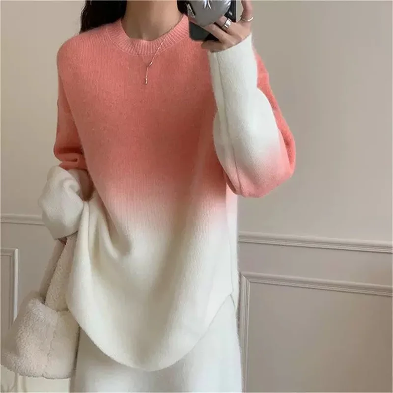 

Loose Joker Fashion Sweater Women's Autumn and Winter New Round Neck Pullover Joker Unique Gradient Unique Ladies Pullover