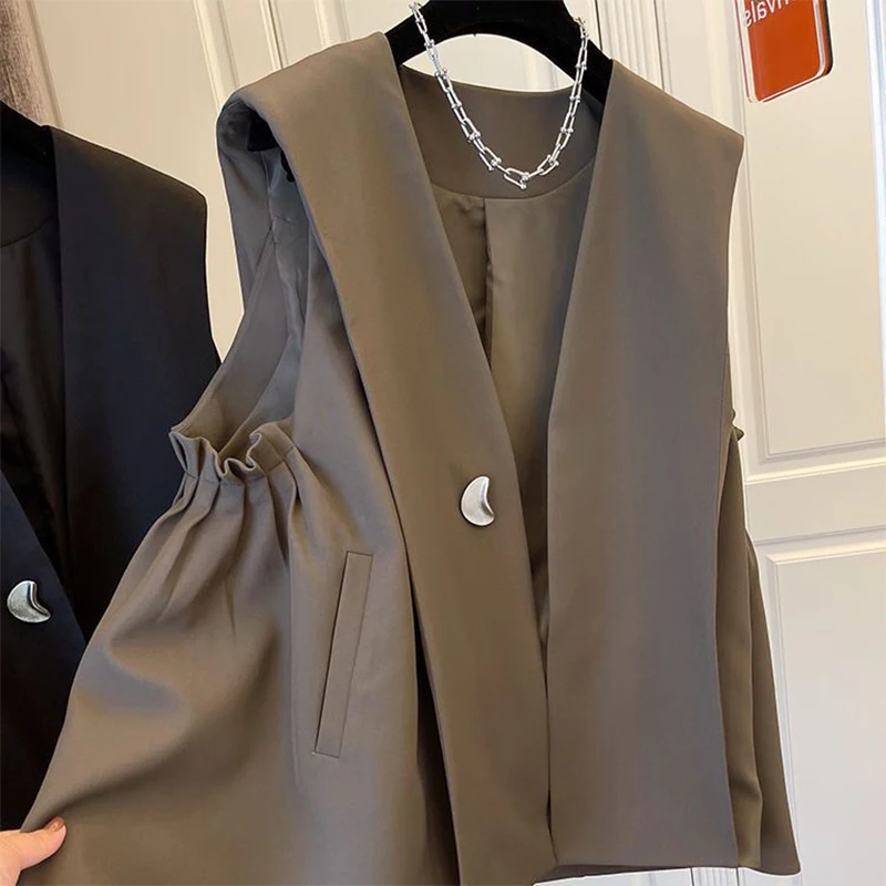 Spring Autumn Casual Fashion Buttons Vest Lady Loose All-match Streetwear Tank Top Women Ruffles Sleeveless Coat Female Clothes