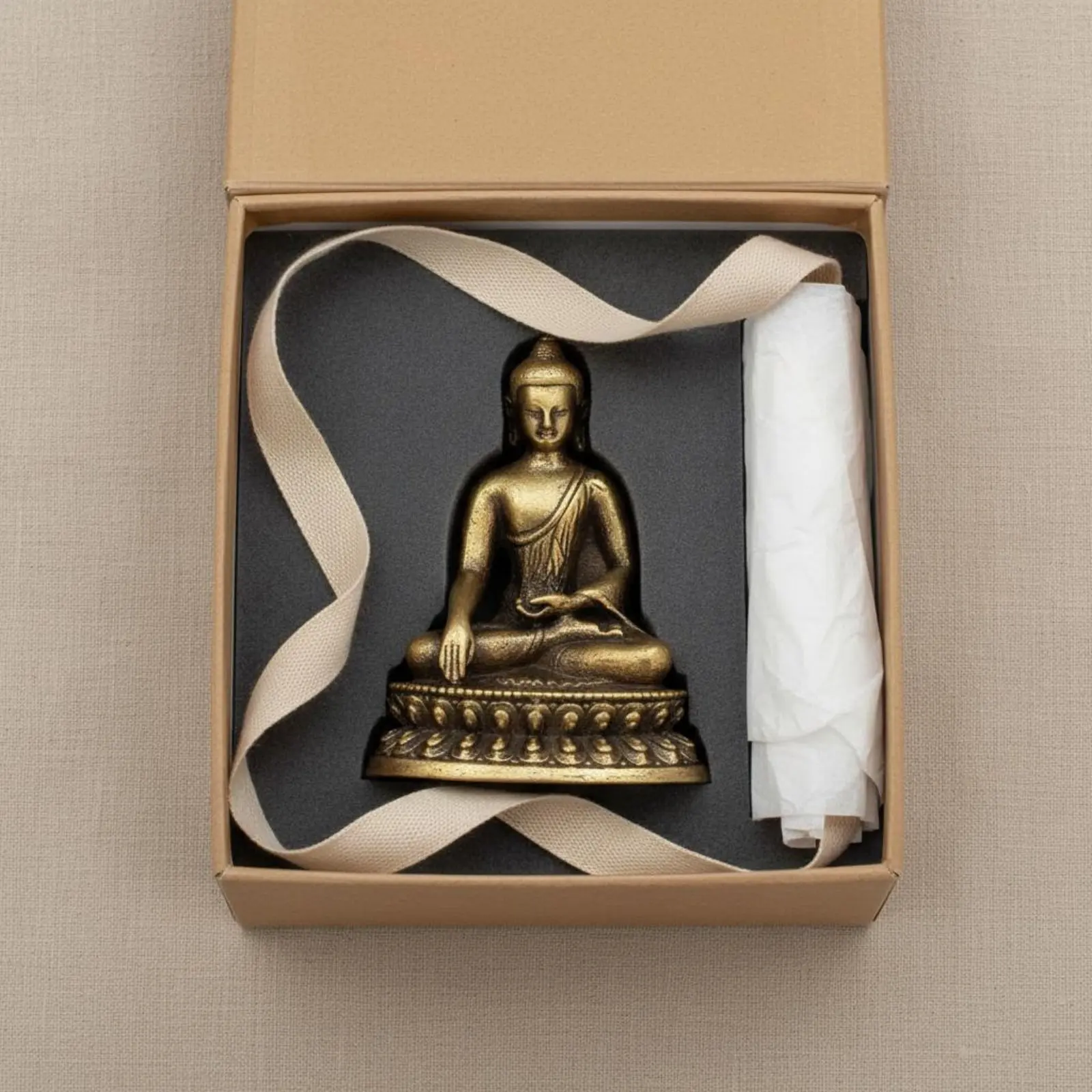 Figurine de Bouddha assis sur socle de lotus, finition antique, mini statue de Bouddha en laiton, décoration pour la maison, pour les pratiquants de la pleine conscience