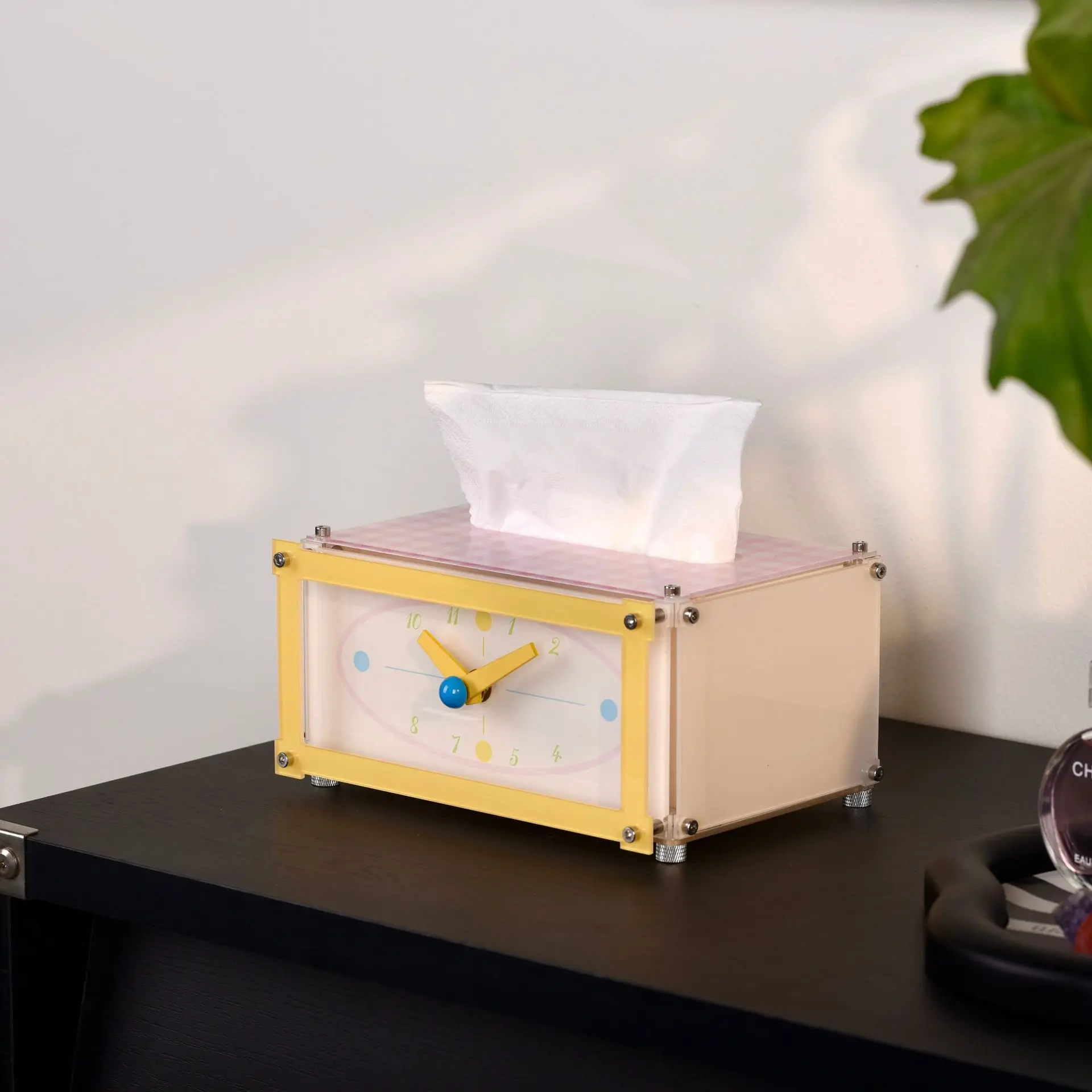 Dopamine creative tissue box for viewing time, a high-value desktop decoration