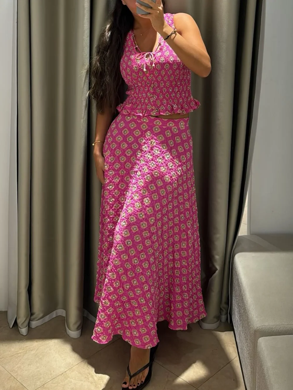 

Women Fashion Printed Skirt Set V-Neck Chic Sleeveless Lace-up Decoration Top+Zipper Pleated High Waist Midi Skirt