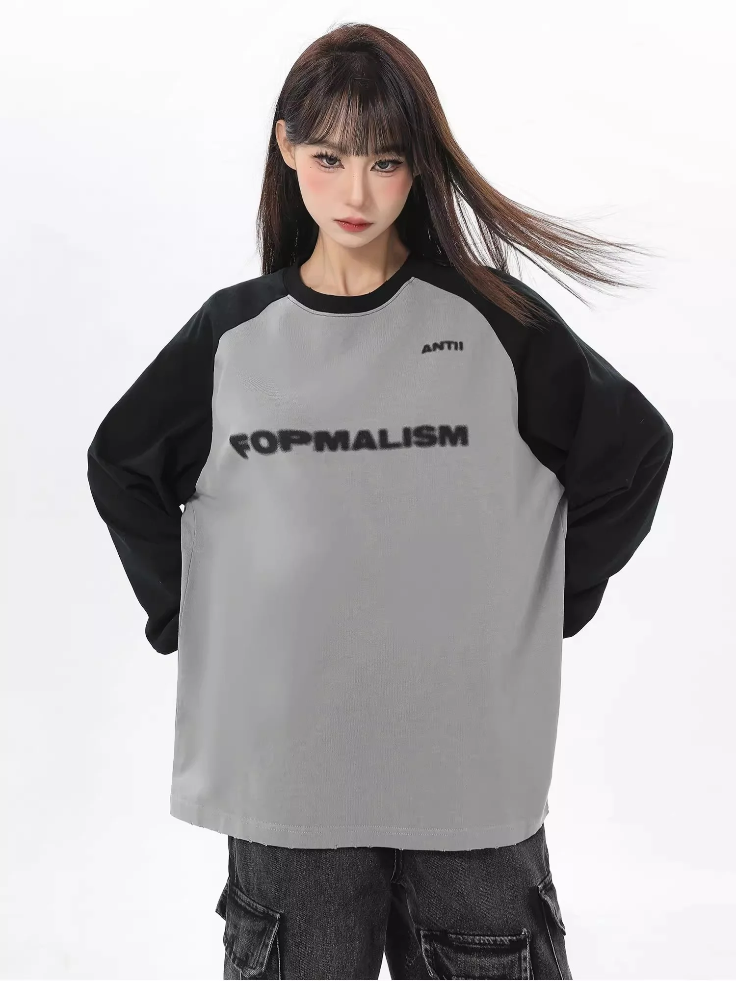 QWEEK-Camiseta de manga larga Y2K para mujer, jersey con estampado de letras de moda coreana, Vintage, gris, sudaderas de manga raglán de gran tamaño