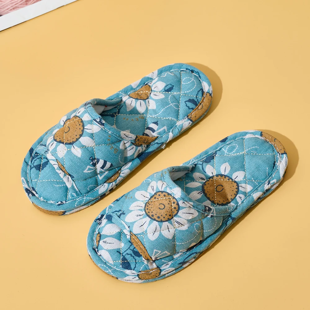Indoor Home Slippers Soft Cotton Floral Floor Shoes Antilip Bedroom Shoes Fashion Cute Couple Slippers Lightweight Women Slipper image 6
