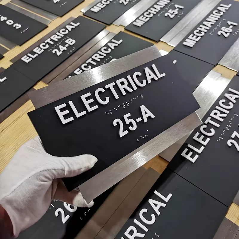

Modern Water-Resistant Illuminated Acrylic Door Number House Number Wall Mounting Plates Door Plates