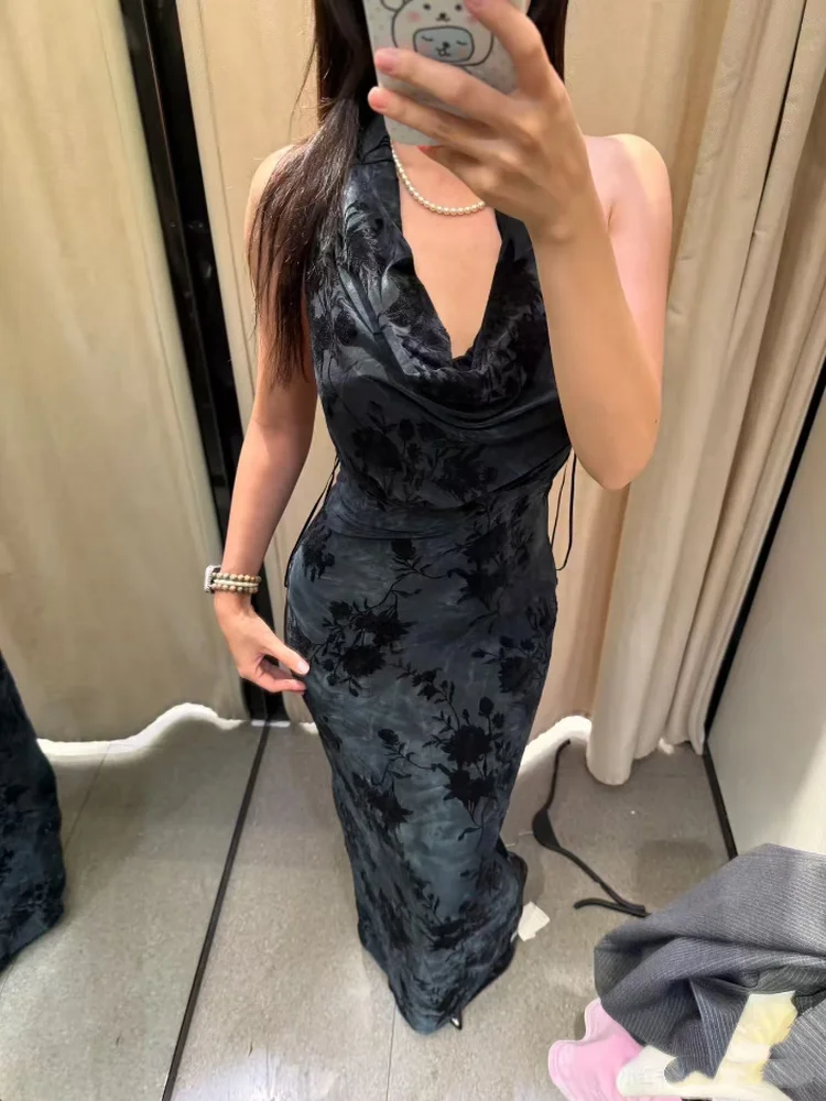 Vestido Retro de Veludo Longo Sem Mangas com Decote Pendu, Novo Estilo de Moda Fena Outono 2025, Vestido com Cintura ...