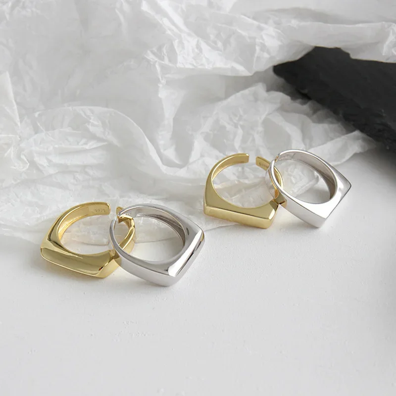 

Trendy Wide Square Knuckle Silver Rings for Women Girls Minimalist Geometric Popular Exaggerated Korean Gold Color Fine Jewelry