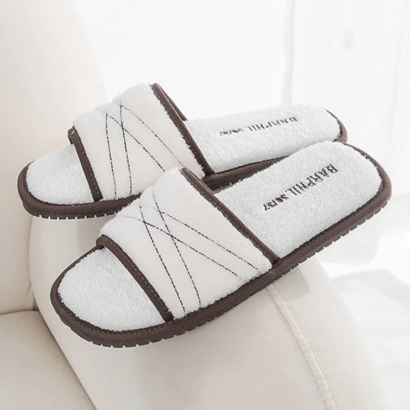 مريحة لينة زوجين النعال المنزل الخريف الشتاء الدافئة أفخم نعال من القطن موضة الخياطة تصميم عدم الانزلاق Pantuflas Mujer