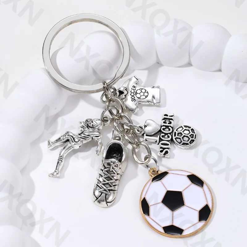 Classic Soccer Sportsman Shoes Enamel Alloy Keychain Simple Sports Key Ring For Women Men Love Football Friends Handmade Jewelry