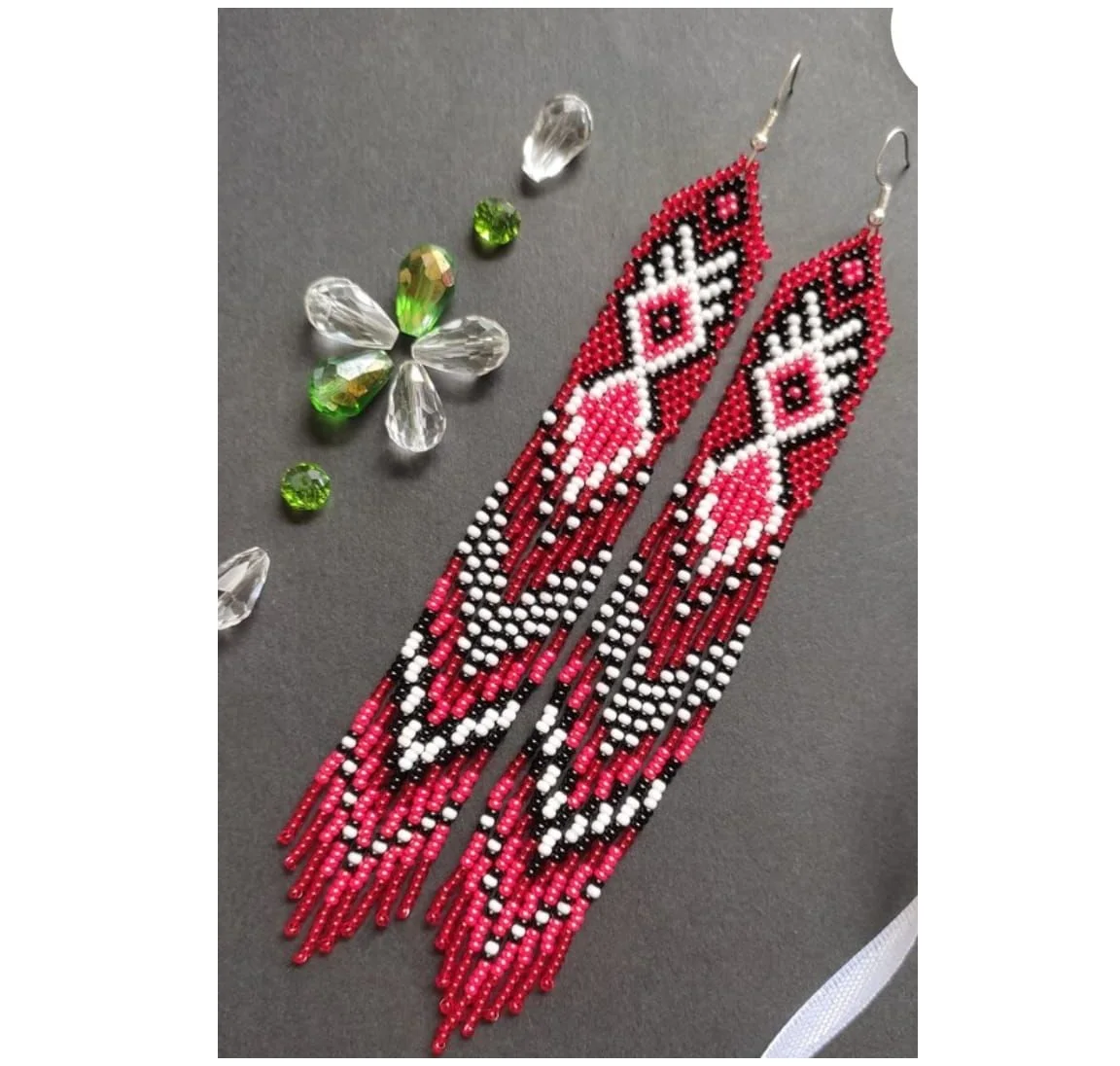 ZGMXR Rice bead earrings Geometry Gradation color Tassel Hand-woven Alloy Woman Fashion Simple Bohemia Beaded earrings view 5