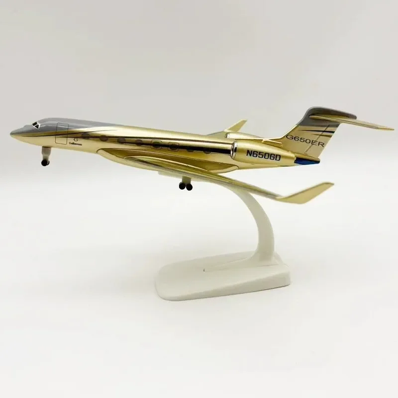 20cm Scale Aircraft Model Gulfstream G650ER (Gold) Miniature Airplane Static Replica Alloy Material Collected Gift By Aviation