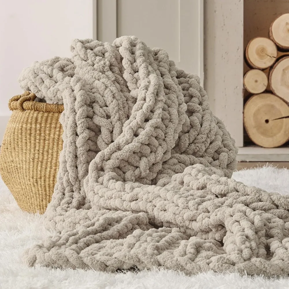 

Bedsure Chunky Knit Throw Blanket for Couch - 100% Hand Knitted, 5.06 lbs GentleSoft Blanket with Giant Chenille Yarn for Bed Li