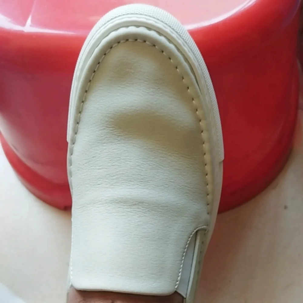 

New Style Genuine Leather White Casual Korean-Style Breathable Slip-On Lazy Shoes, Men's Sneakers & Loafers Trendy