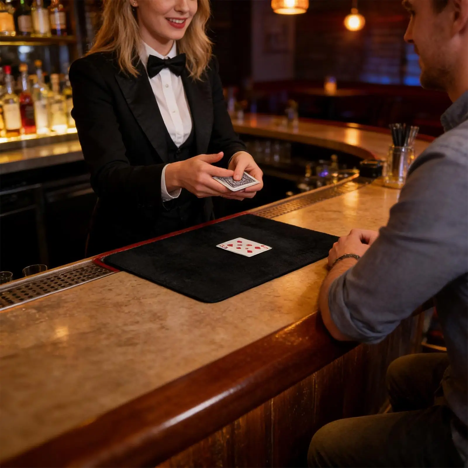 Interaktive Magische Kartenspiel-Matte Glattes Trickbrett für Anfänger und Enthusiasten Tischspiel für Partys, Wohnheime, Bars und Arbeitsplätze