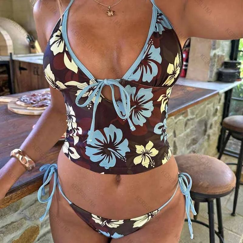 

Купальник с цветочным принтом в стиле Y2K, американский сексуальный пляжный бикини в стиле дерзких девушек с контрастными цветами и шнуровкой.