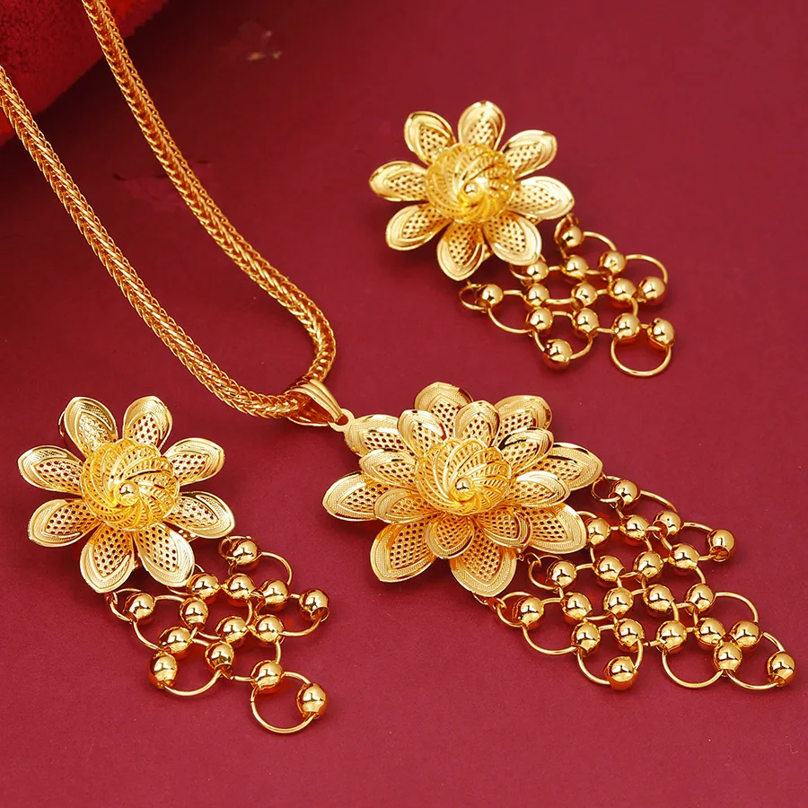 

Cross-border Copper-plated 24K Gold Flower Earrings, Necklace Pendant Set, Wedding Accessories For Ladies And Brides