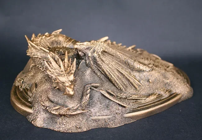 

[Забавный] 20 см Smaug Dragon, фигурка из смолы, статуя, игрушки, коллекционная модель, украшение для рабочего стола, детская игрушка в подарок