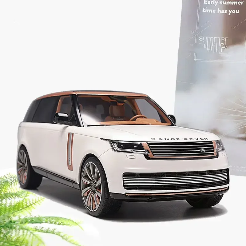 1:18 2022 Land Rover Range Rover SUV Alloy Car Model Diecast Metal Toy Off-road Vehicles Car Model Sound and Light Kids Gift