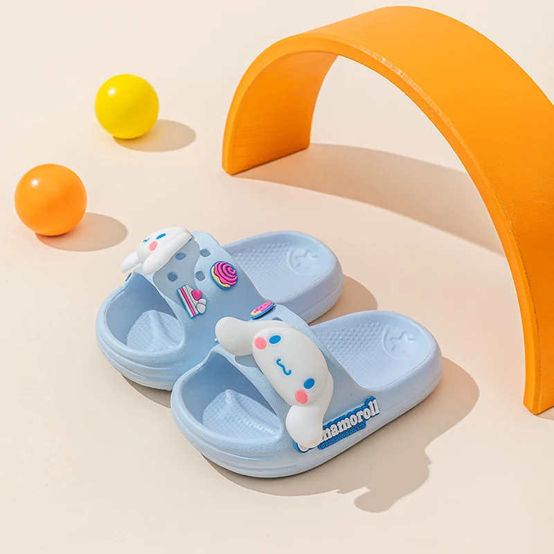 

Новые детские домашние пляжные туфли Sanrio с 3d Cinnamoroll, летние тапочки, сандалии с отверстиями, тапочки, сандалии из Евы для детей, подарок