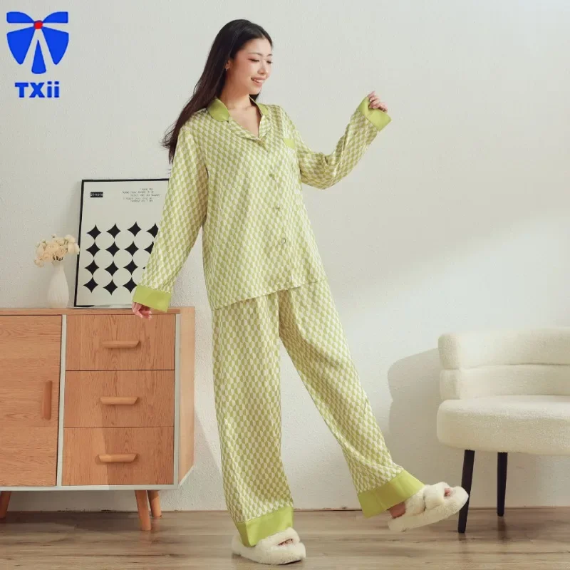 TXii Women's autumn long sleeved ice silk home clothes with checkered pattern printed pajamas can be worn outside sleepwear