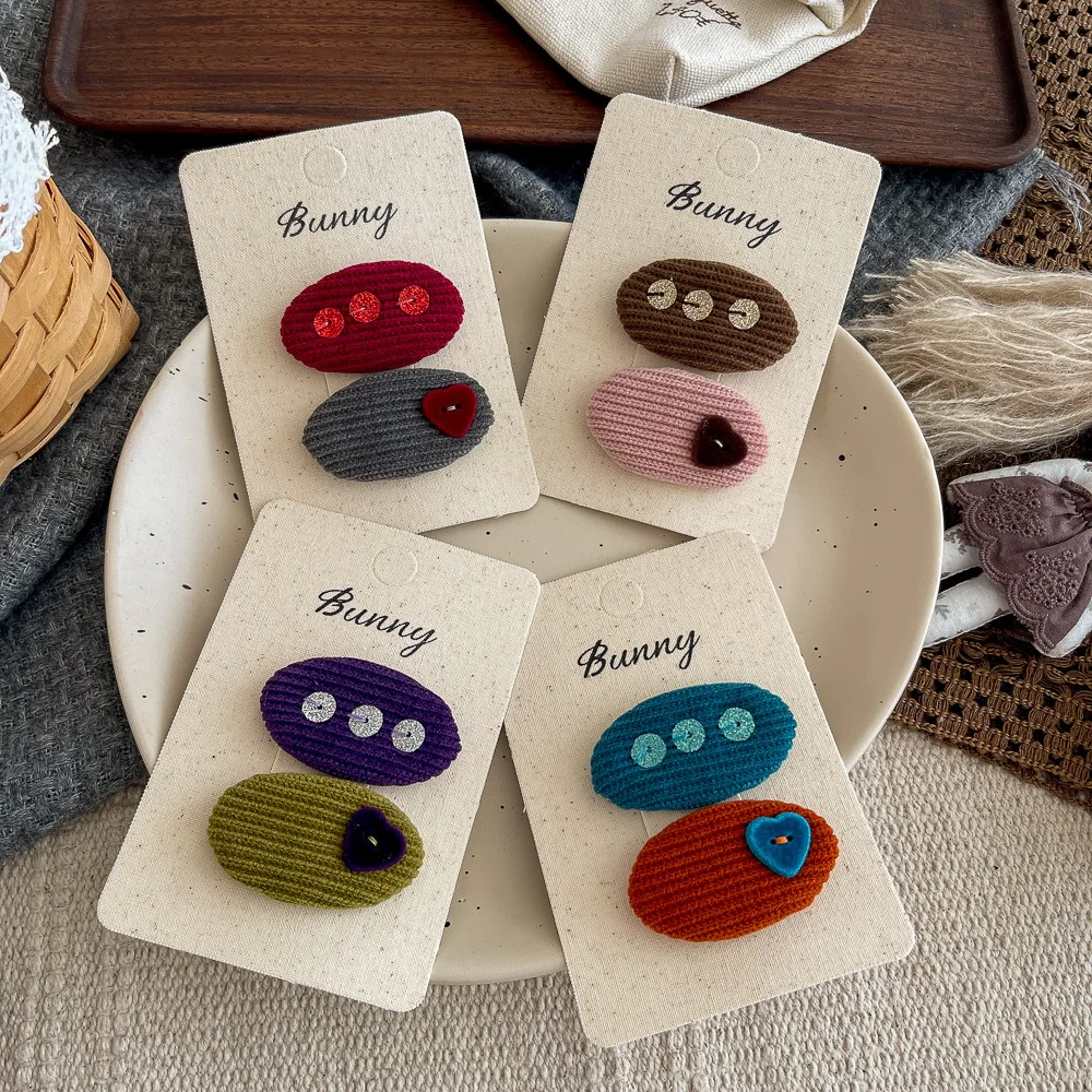 

2pcs Children's Hairpin Velvet Oval BB Clip Retro Fashion Love Sequins Girls Hairpin Bangs Side Clip Hair Accessories Hair Clip