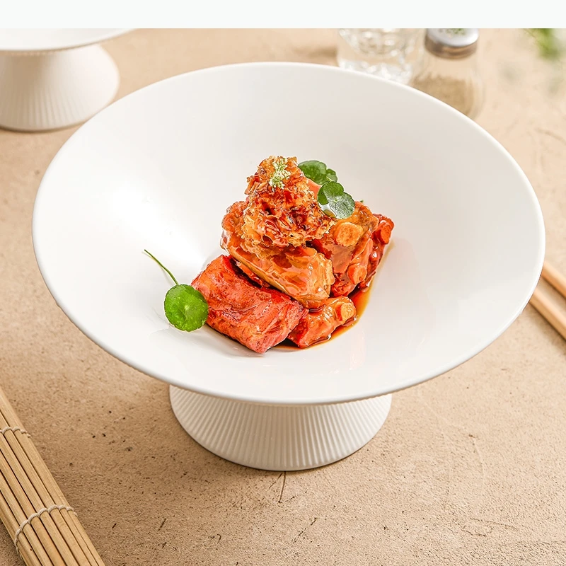 

Белая керамическая тарелка на высоких ножках, обеденные тарелки, блюдо для макарон, тарелка для торта, десертные миски, тарелки для фруктов, сашими, блюдо для суши