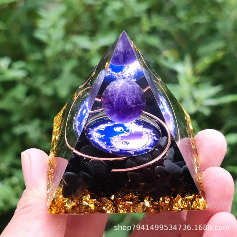 

Ogen Energy Crystal Ball Gravel Pyramid Home Crafts Resin Decorations Desktop Decoration Dream Come True