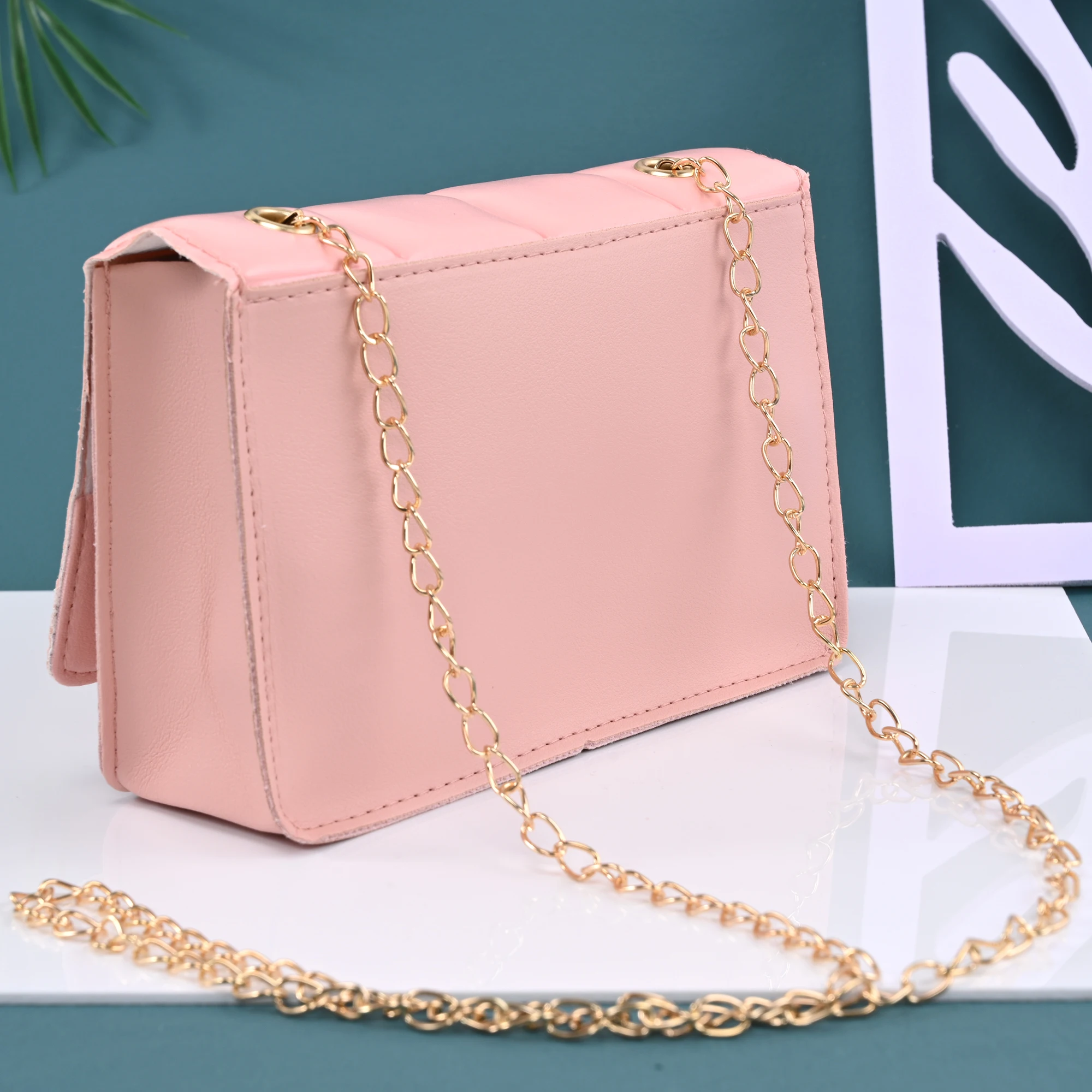 Bolso de hombro de cuero PU para mujer, bandolera con textura de cadena y romboide, tendencia de verano, para teléfono, novedad de 2024