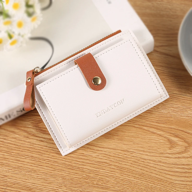 Ladies' short wallet; cute, ins style, niche storage, simple card holder, very convenient for carrying loose change.