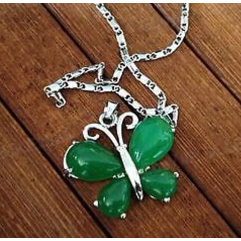 Pendentif porte-bonheur en Jade vert avec nœud papillon sculpté, livraison gratuite, nouveau collier à maillons