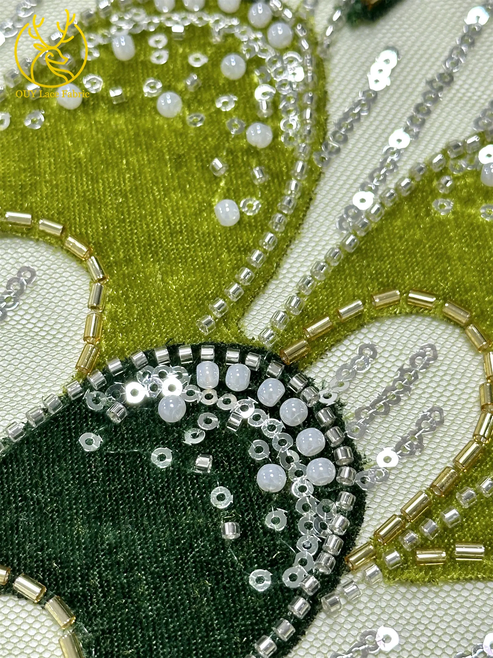 Marineblauer nigerianischer DIY handgefertigter bestickter Samtstoff mit Perlen und Pailletten, afrikanischer Spitzenstoff für Abend- und Hochzeitskleider – Detail 12