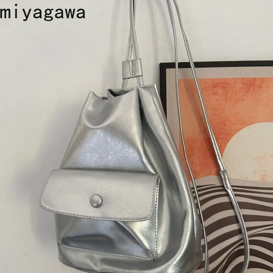 

Miyagawa 2023 New High Quality Silver Strap Shoulder Bag Versatile Casual PU Backpack Korean Fashion Spicy Girl Y2k Backpacks