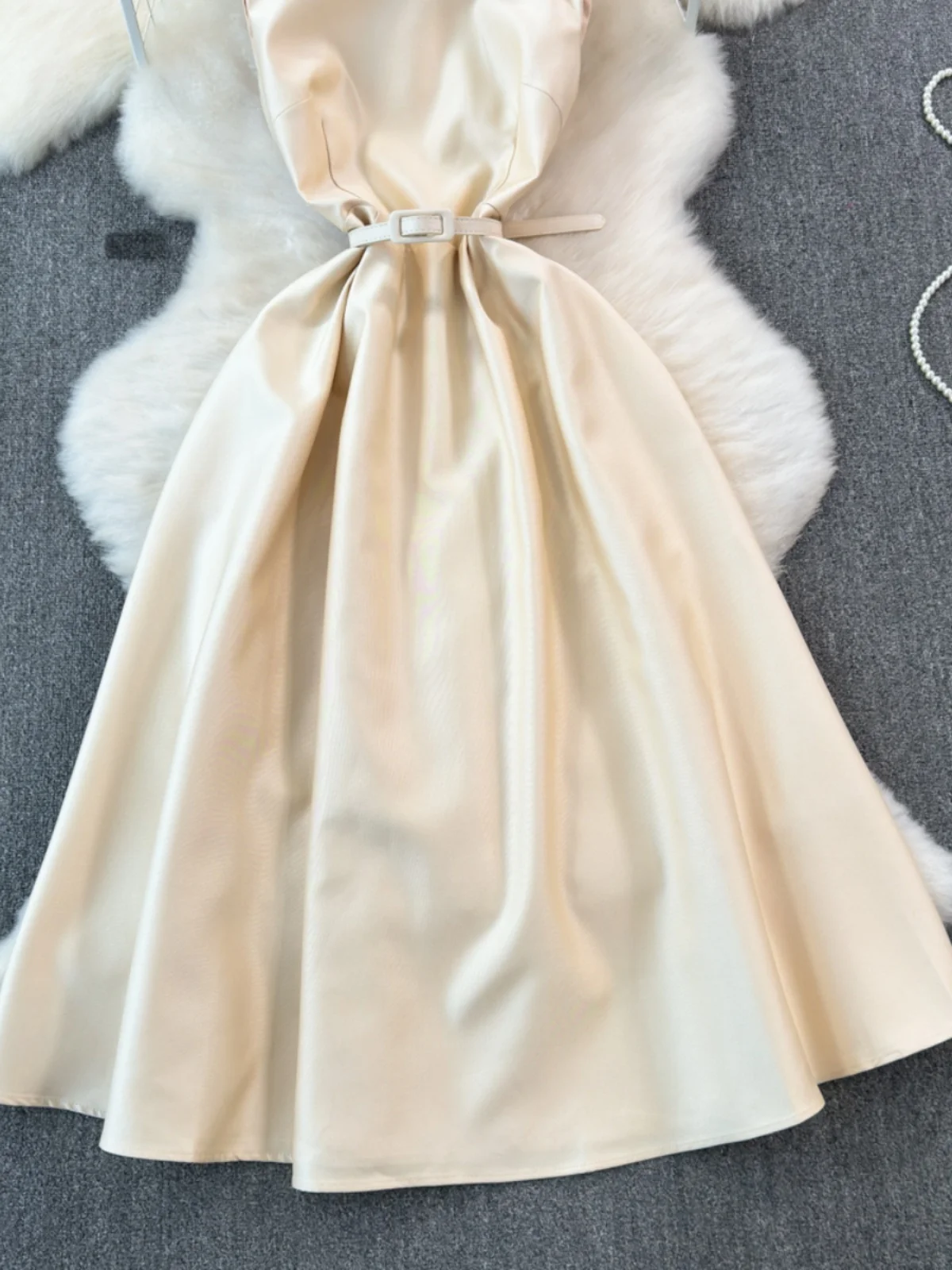 Sukienka midi w kształcie litery A z delikatnej tkaniny, wyszczuplająca talię, idealna na lato i bal, dla młodych kobiet, rozmiary 8-24.