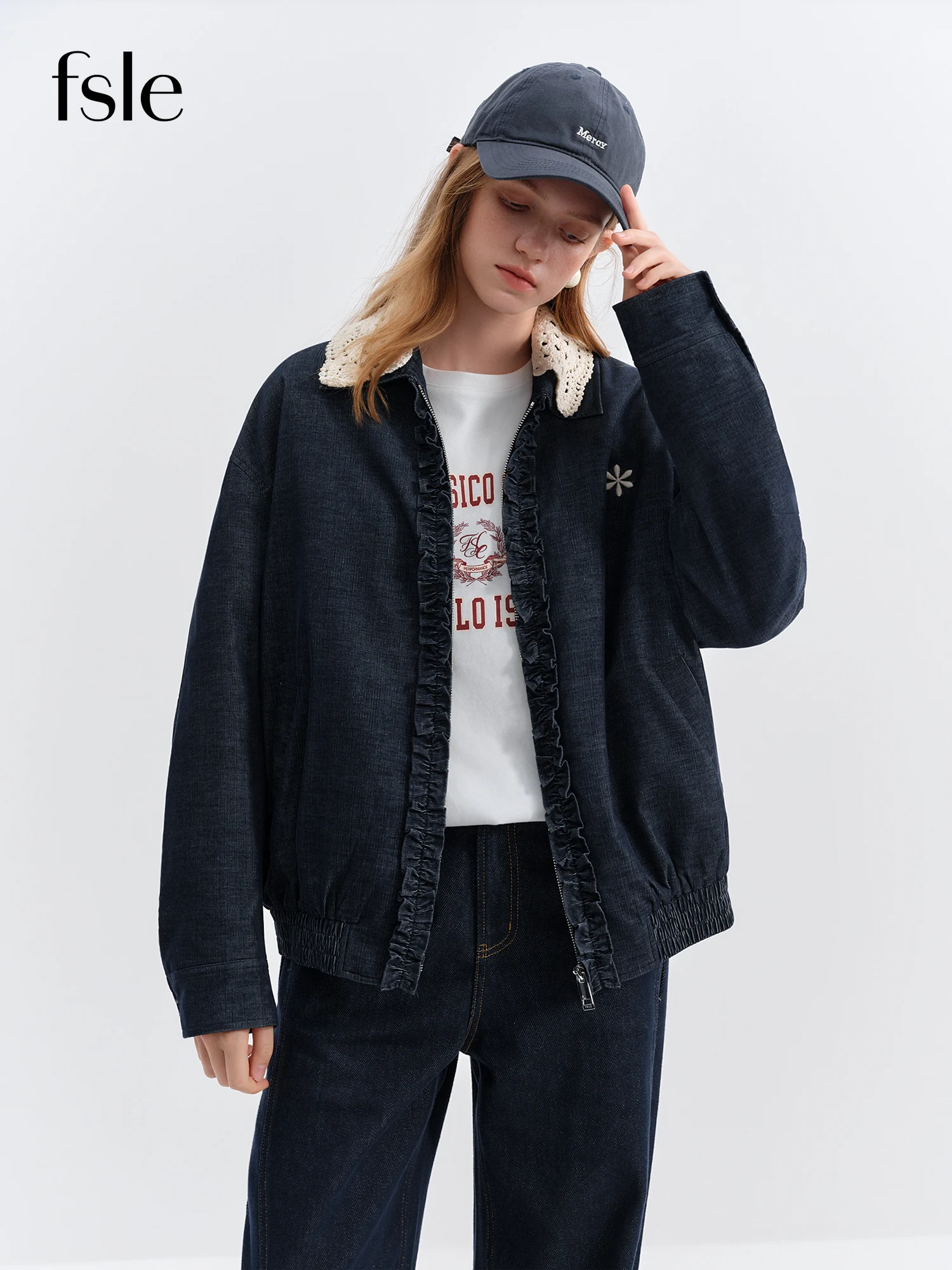 

FSLE Стильная винтажная джинсовая женская куртка со съемным кружевным воротником, зима 2025, новый дизайн с вышивкой, короткое пальто, пальто в стиле ретро