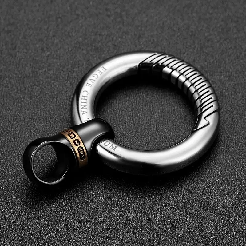 High Quality Zirconium Capsule Universal Joint Key Chain Accessories Titanium Luxury Car Keychain Key Ring 360 Degree Rotation